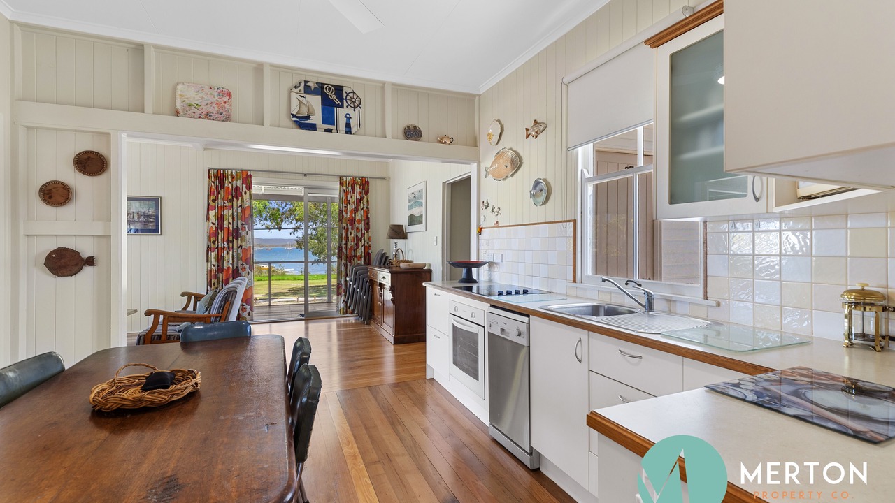 Photo of Kitchen in Tin Can Bay