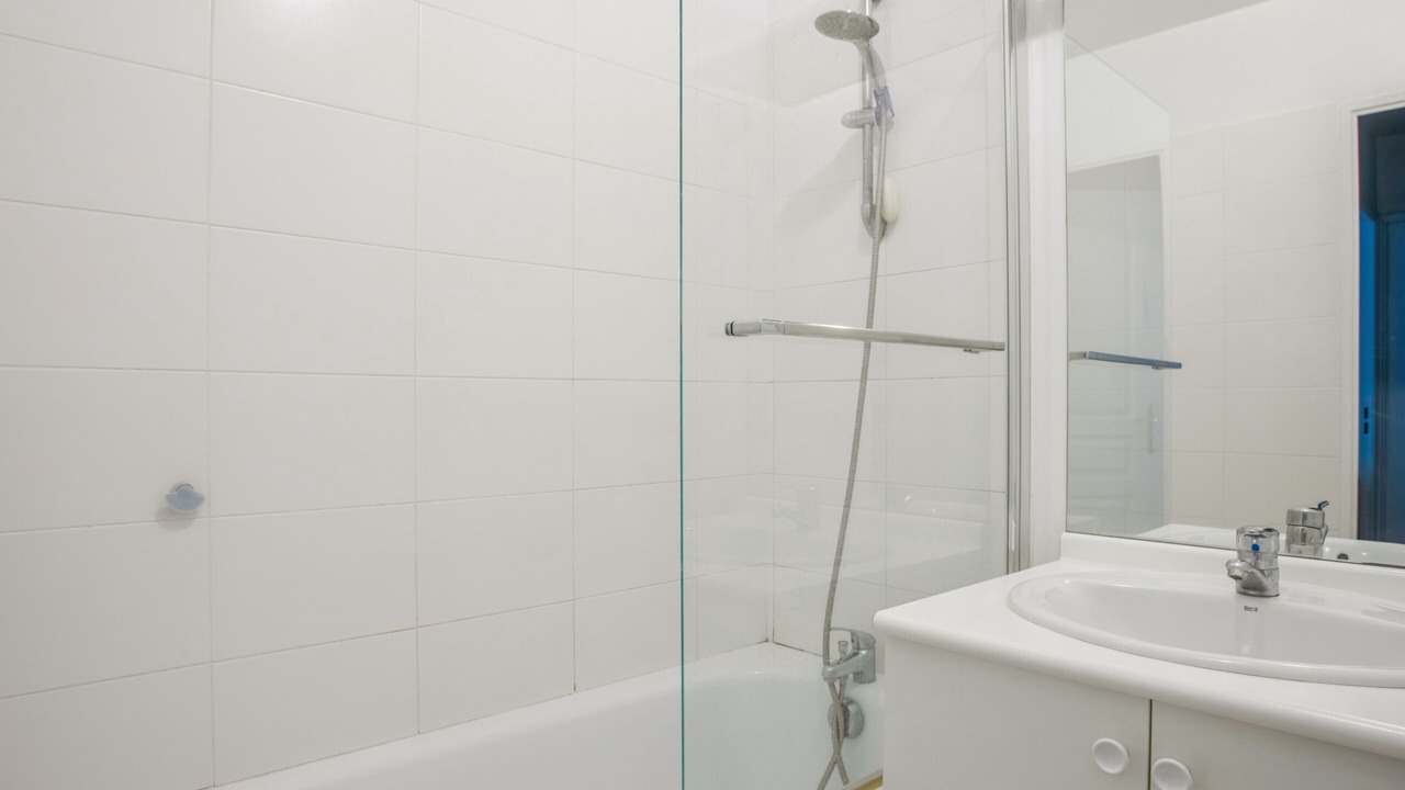 Photo of Bathroom in Clichy