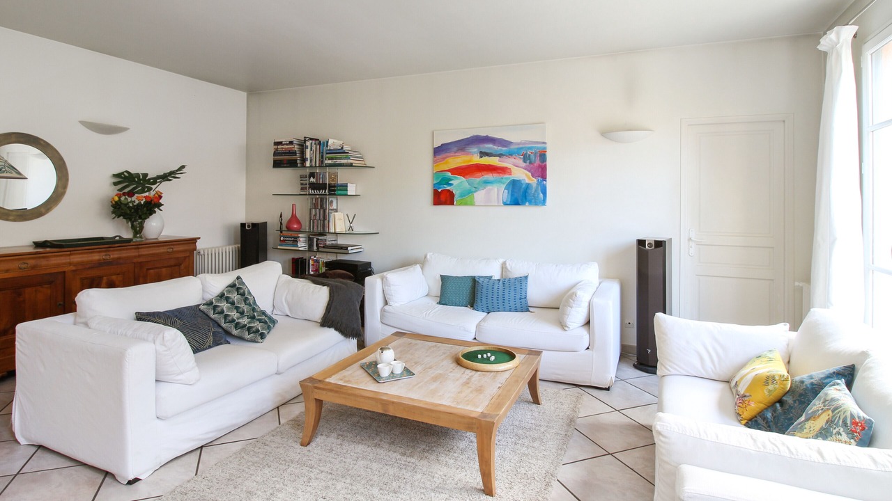Photo of Livingroom in Sevres
