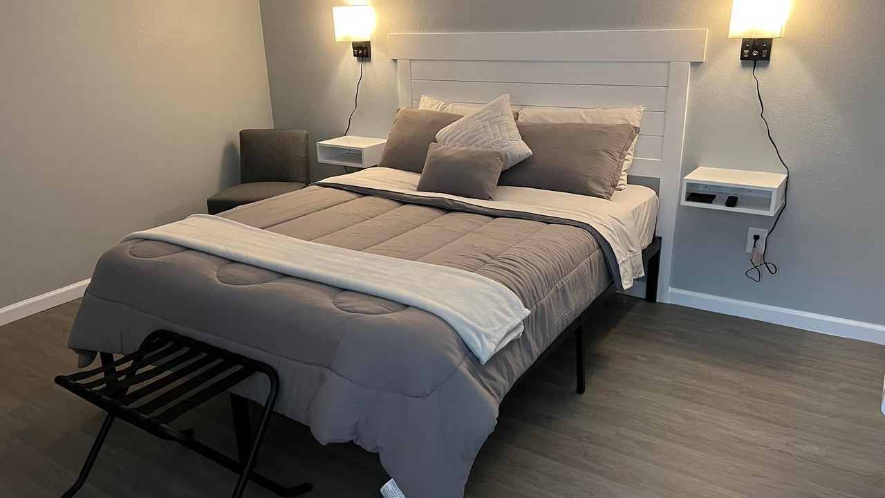 Photo of Bedroom in Lineville