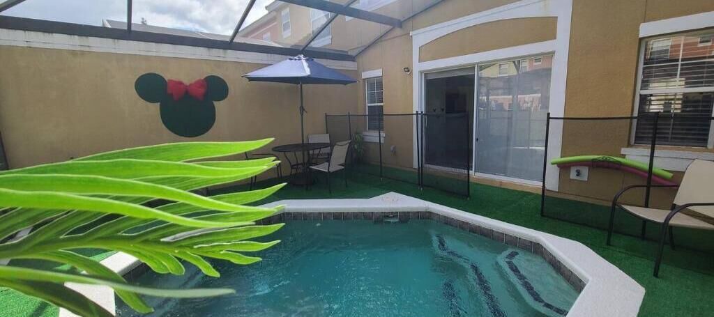 Photo of Outdoor in Sunset Lakes