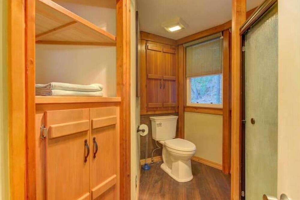 Photo of Bathroom in Atascadero