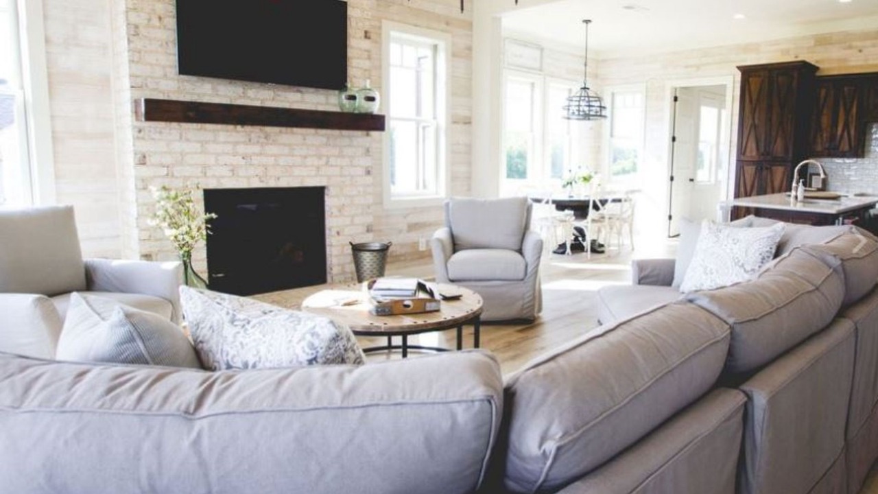 Photo of Livingroom in Cleveland