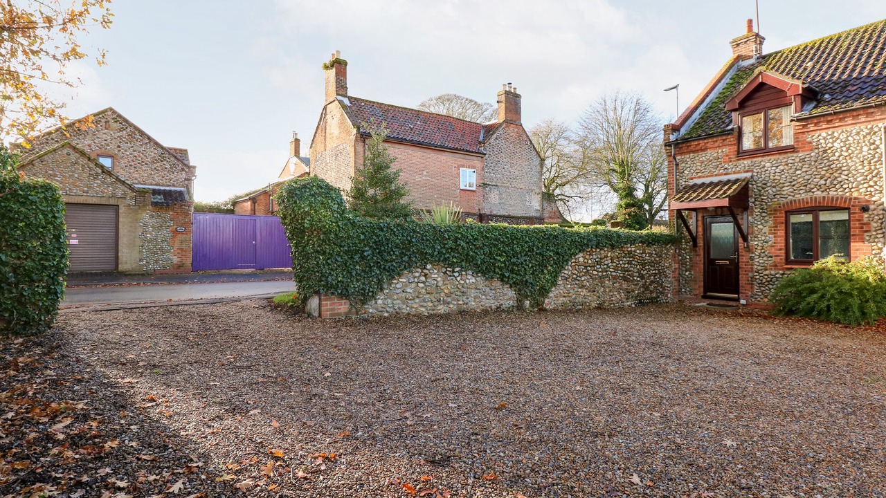 Photo of Outdoor in Holt