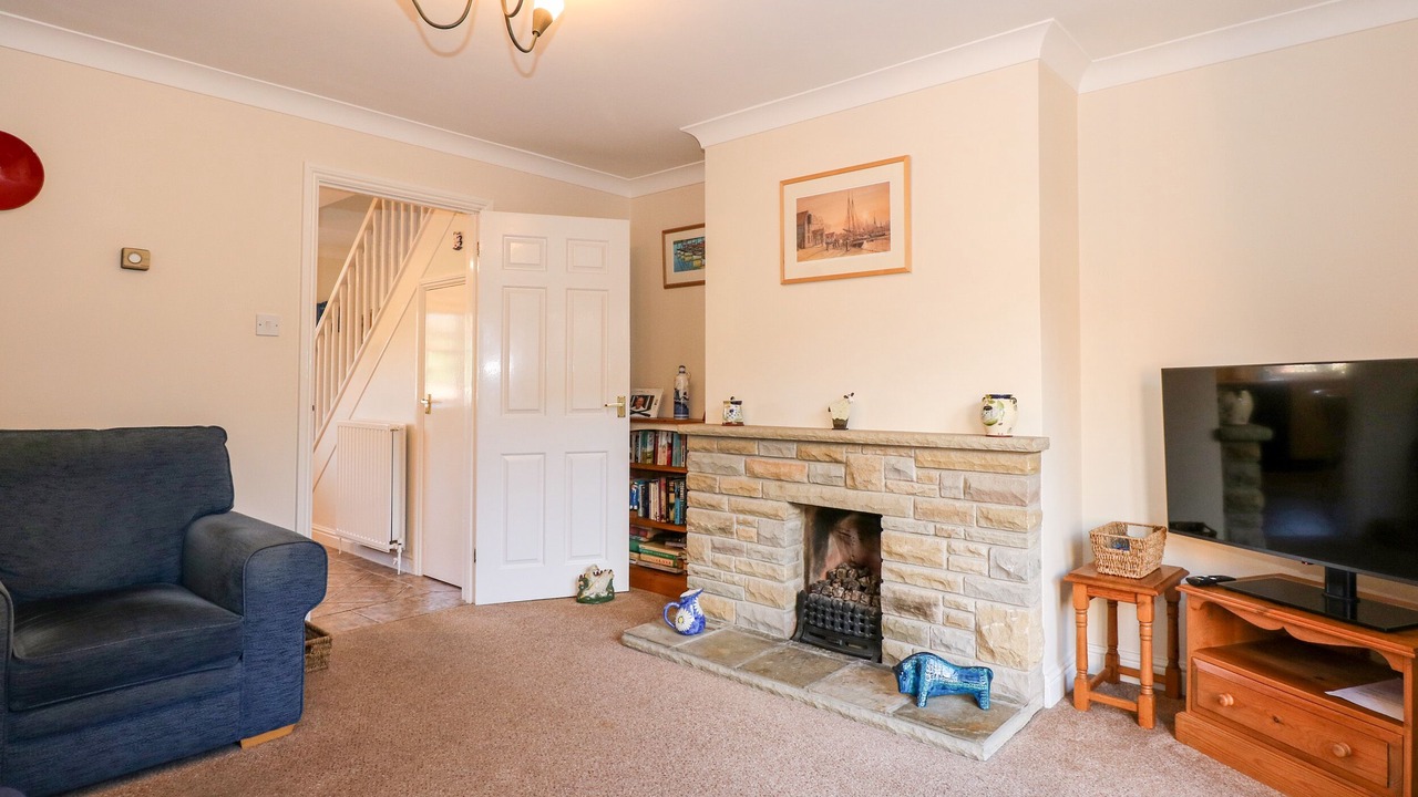 Photo of Livingroom in Holt