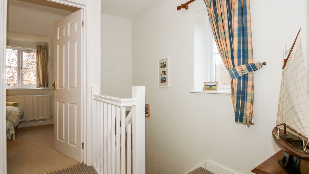 Photo of Others in Holt