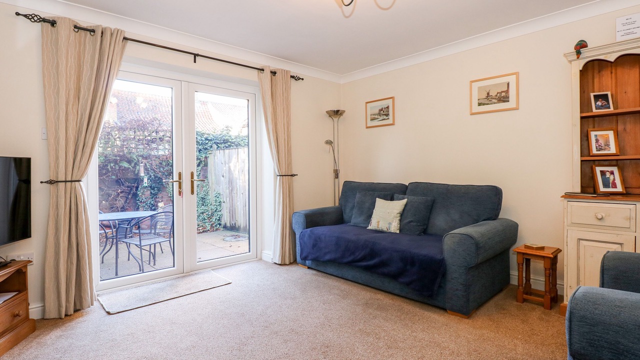 Photo of Livingroom in Holt