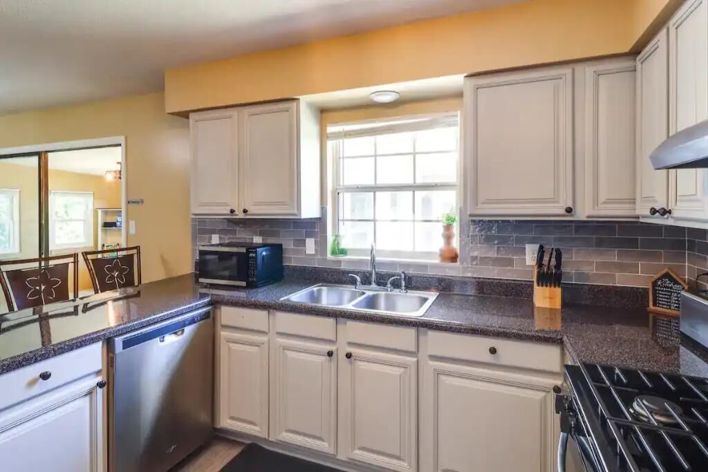 Photo of Kitchen in Silver Springs Shores