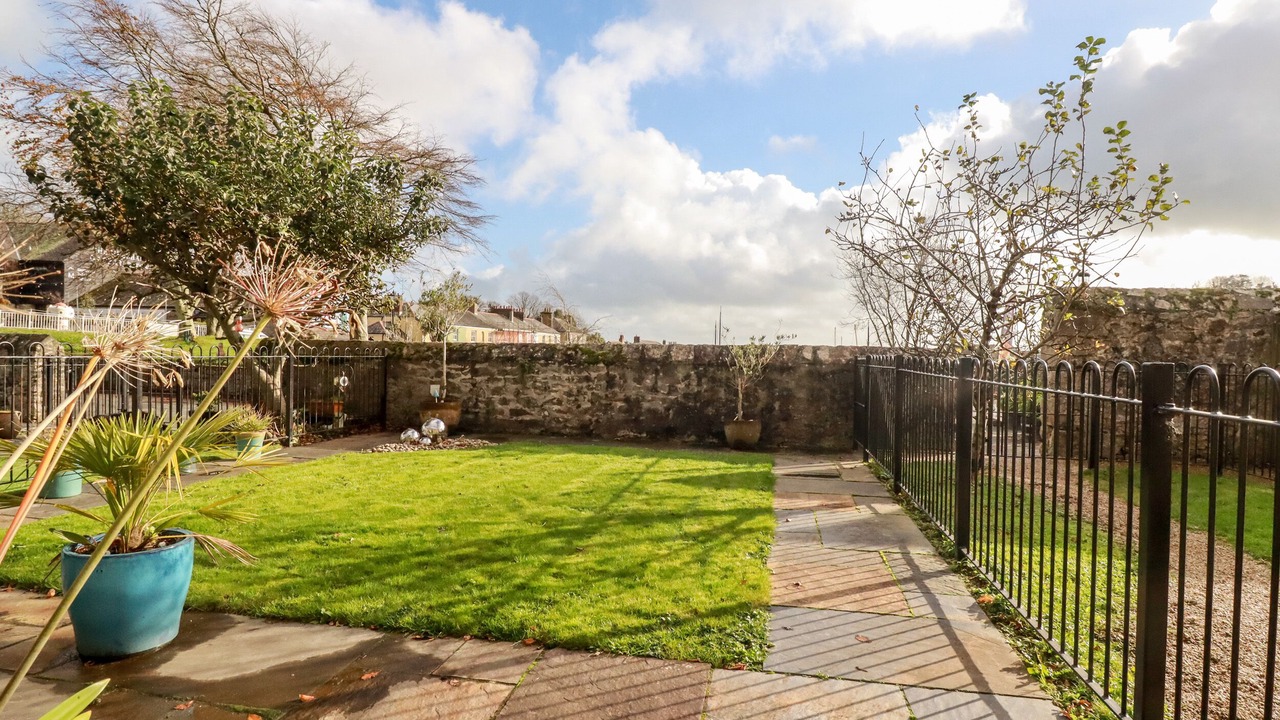 Photo of Outdoor in Charlestown