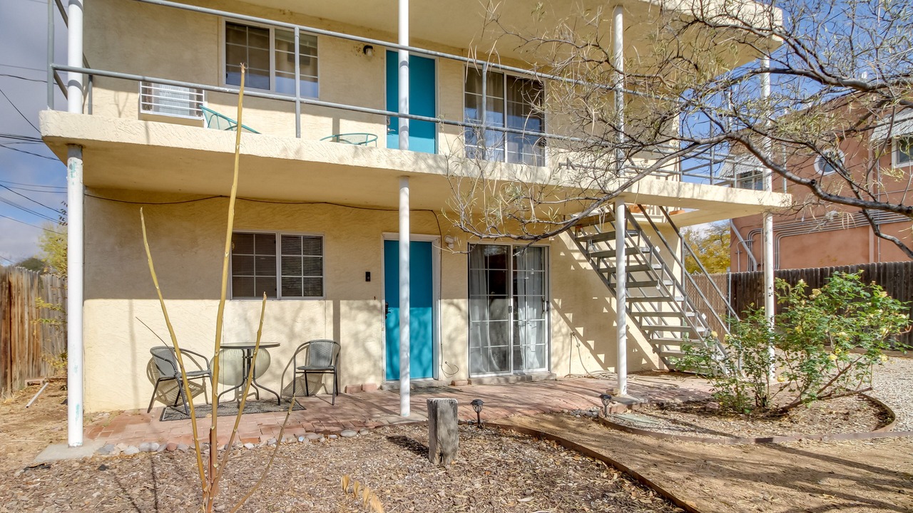 Photo of Outdoor in Raynolds Addition