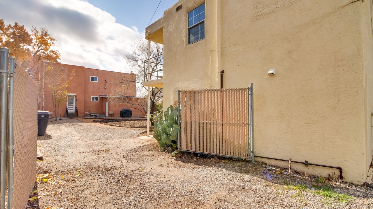 Photo of Outdoor in Raynolds Addition