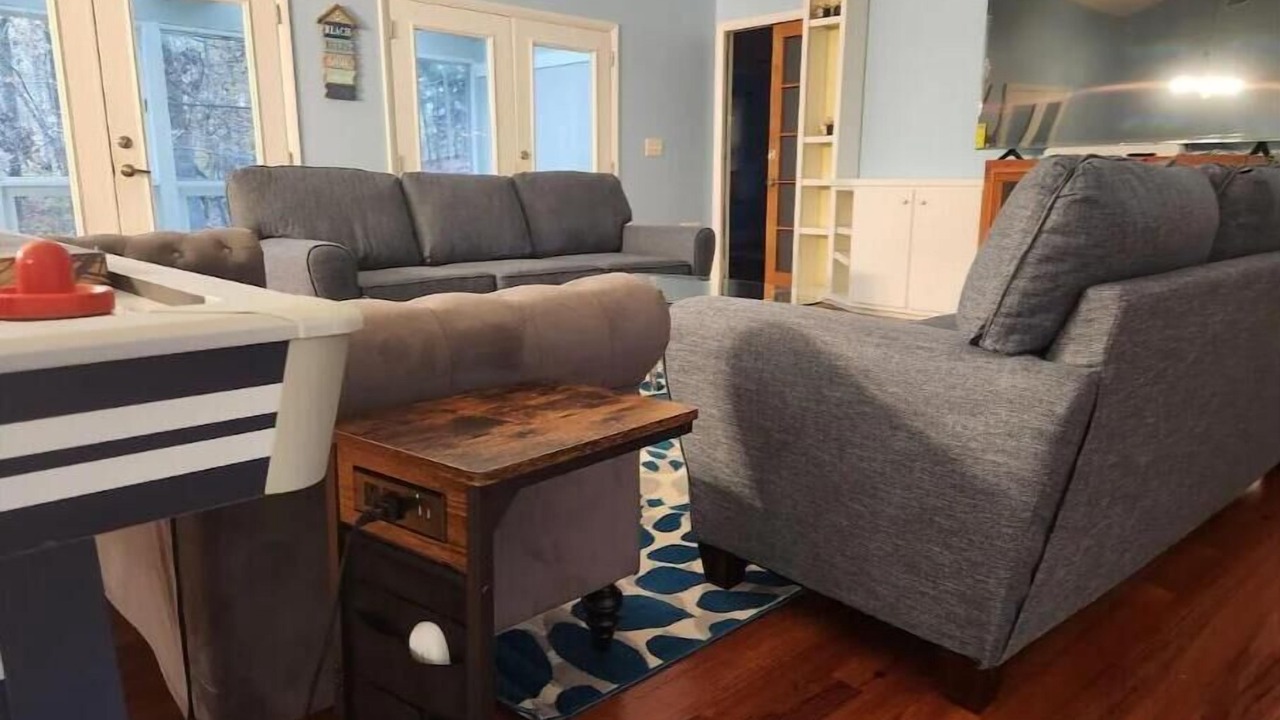 Photo of Livingroom in Flowery Branch