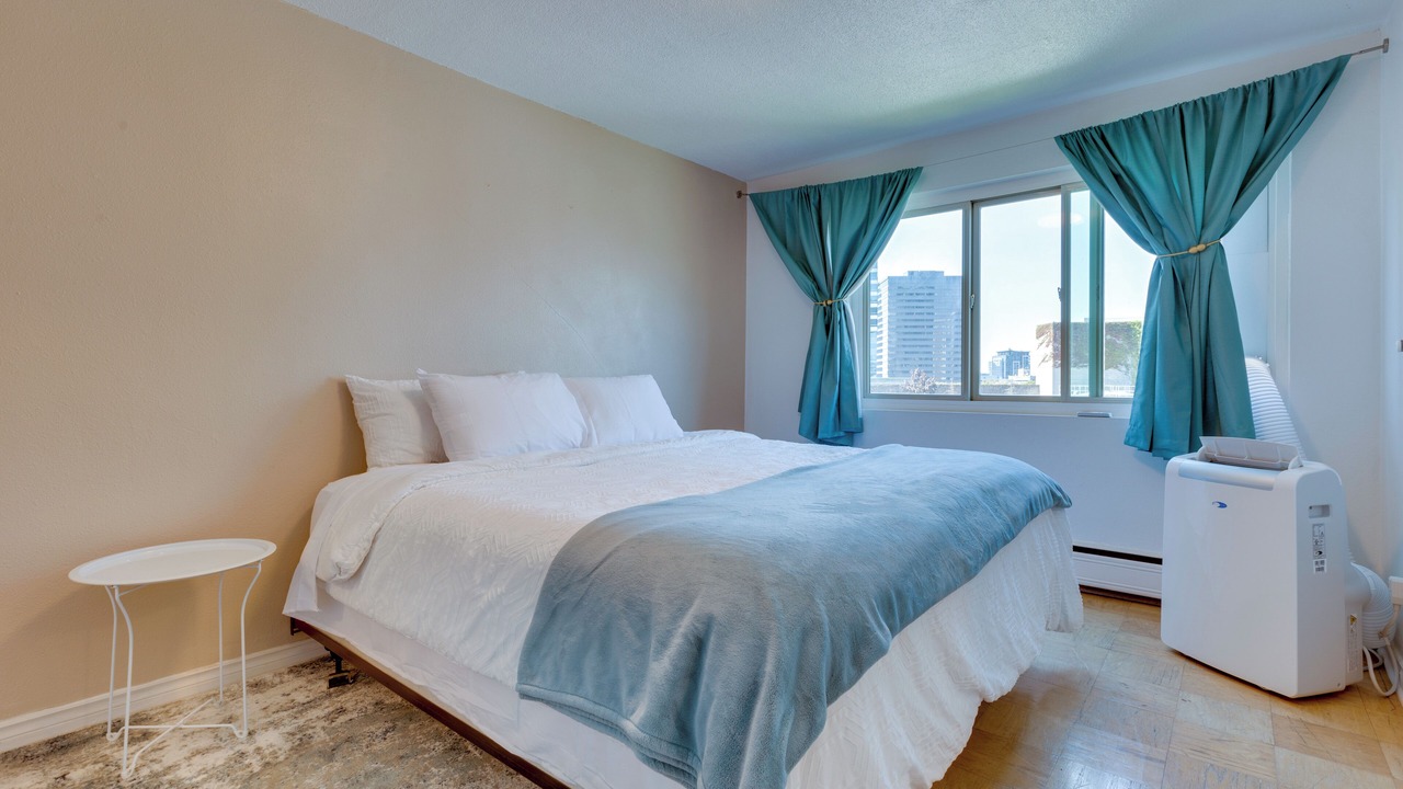 Photo of Others in Downtown Seattle