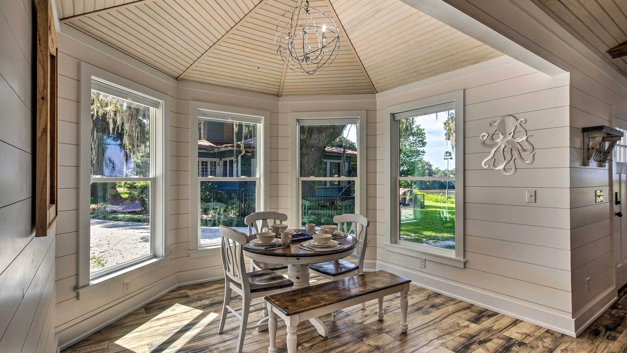 Photo of Others in Darien