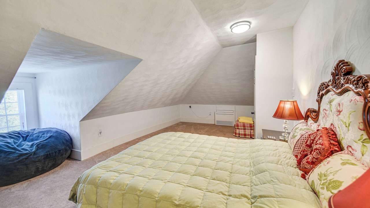 Photo of Others in Hampton