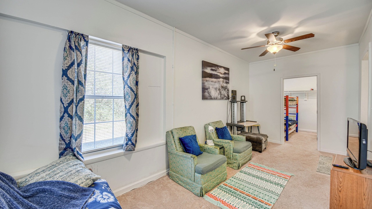 Photo of Others in Hampton