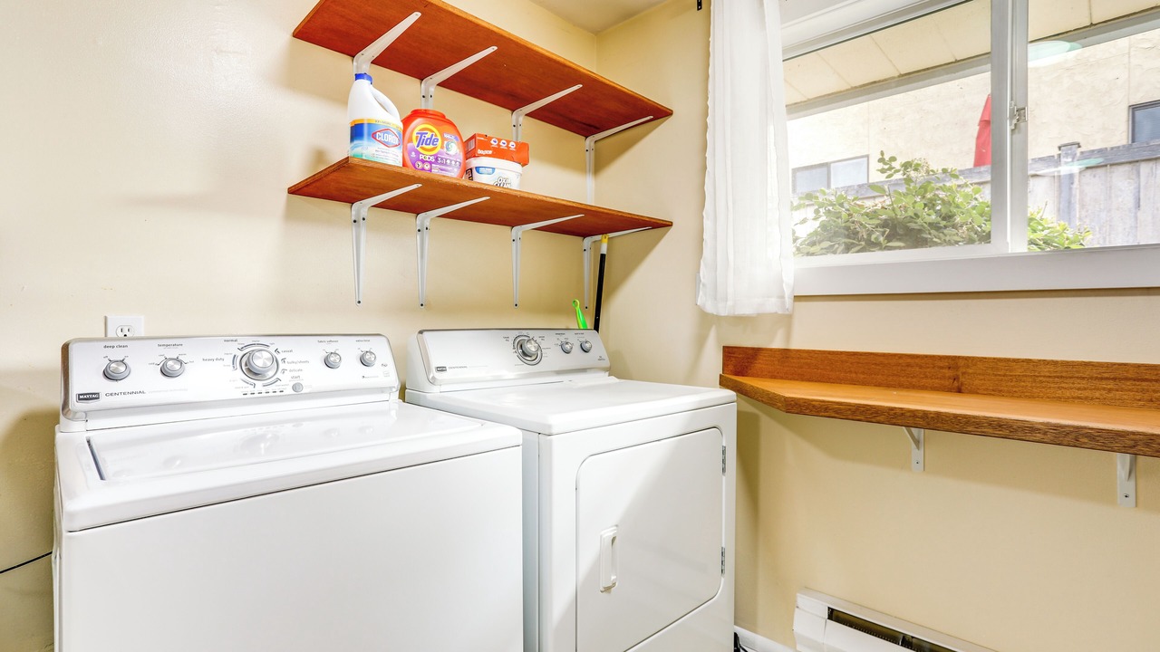 Photo of Others in Ballard