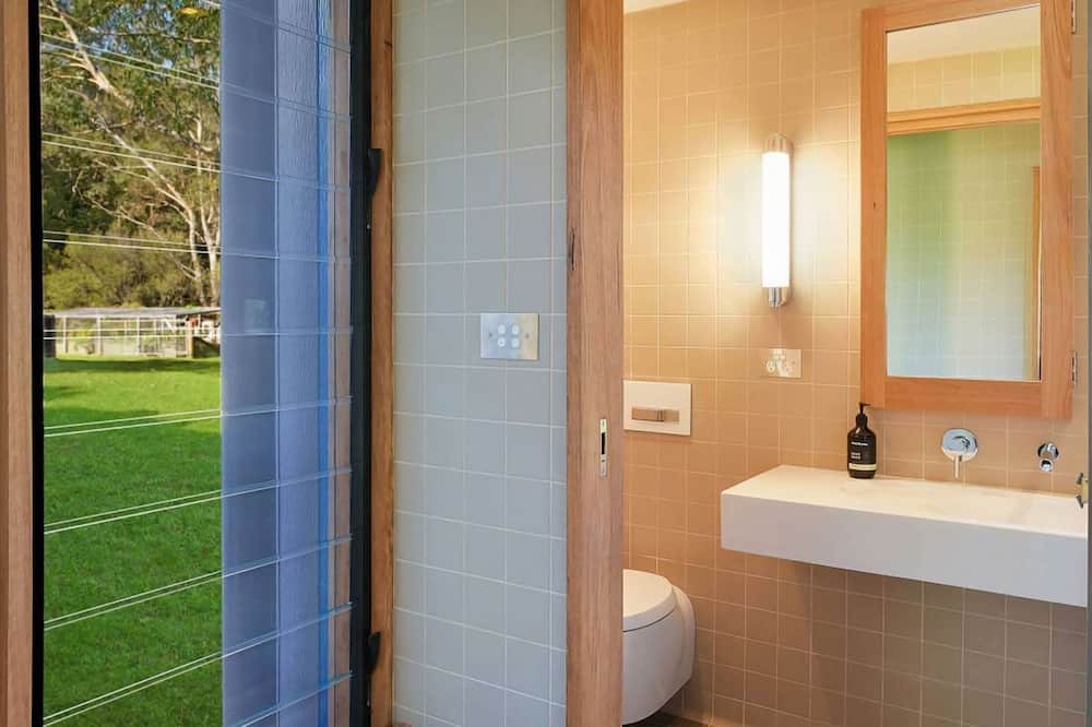 Photo of Bathroom in Wattamolla