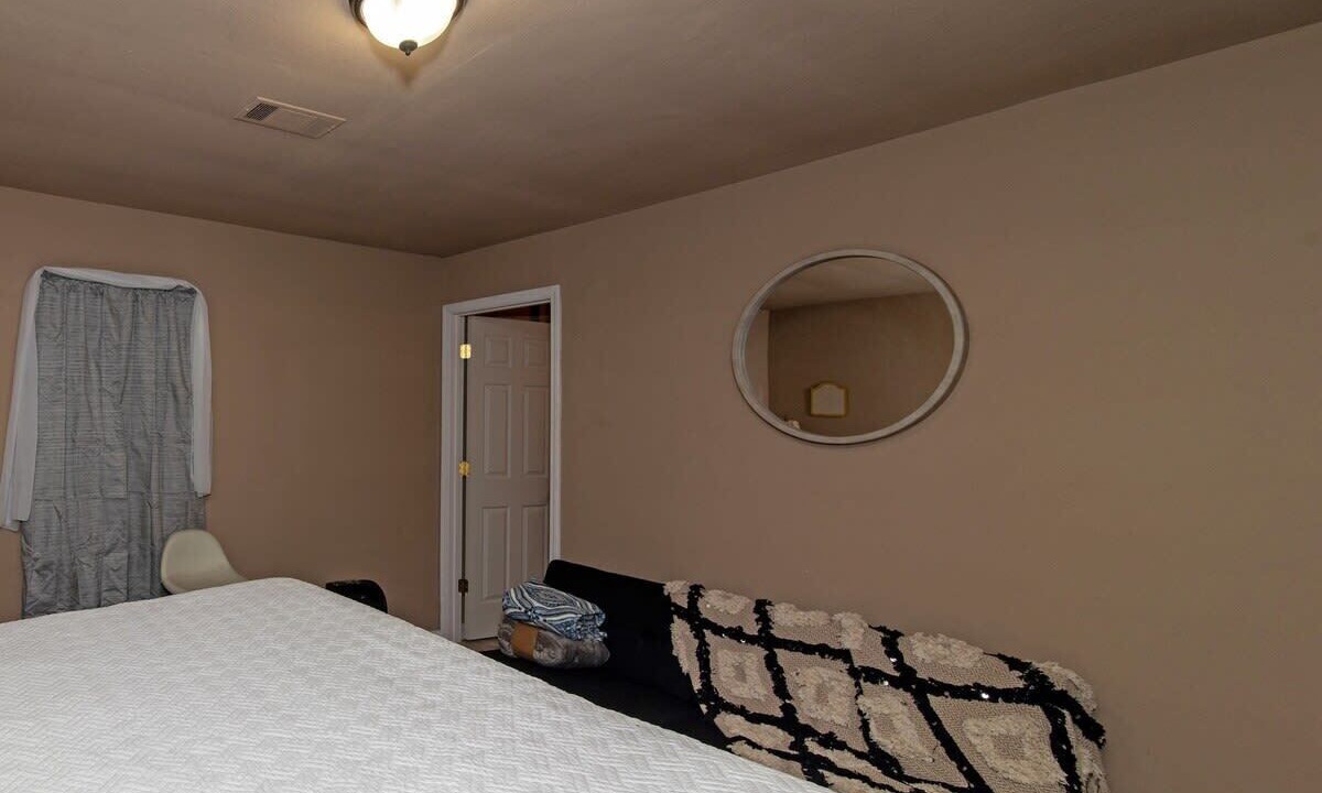 Photo of Others in Poplar Grove