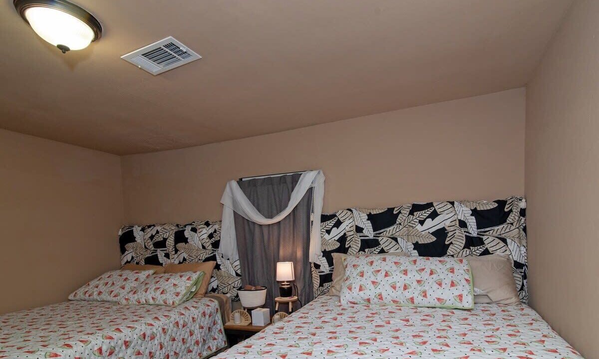 Photo of Others in Poplar Grove