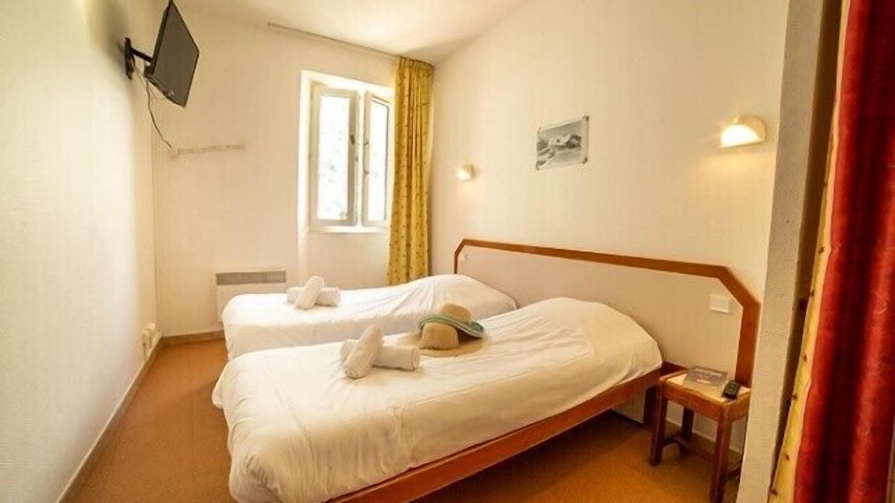 Photo of Bedroom in Saint-Etienne-de-Tinee