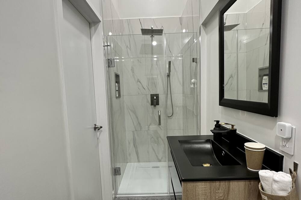 Photo of Bathroom in Innisfil