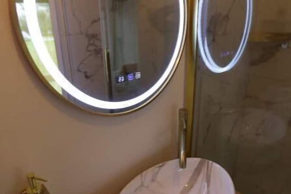 Photo of Bathroom in La Poterie
