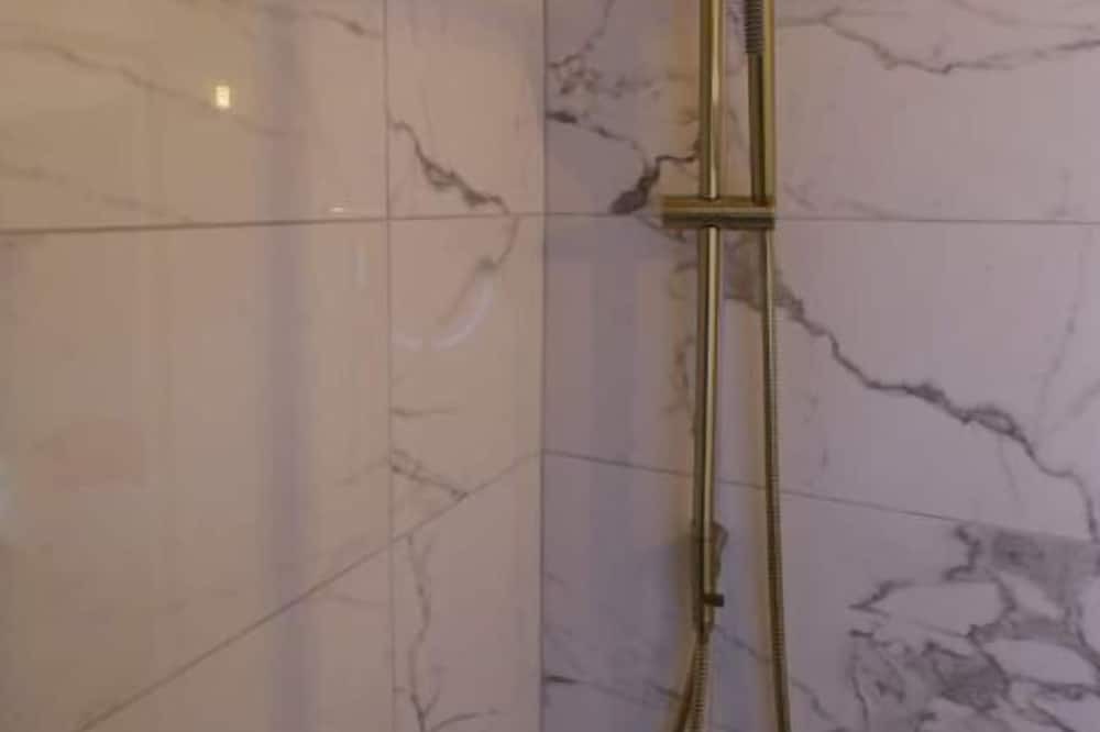 Photo of Bathroom in La Poterie