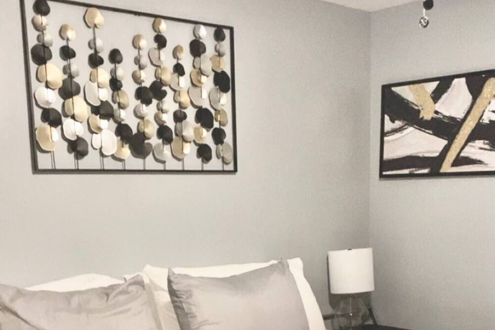 Photo of Bedroom in Cascade