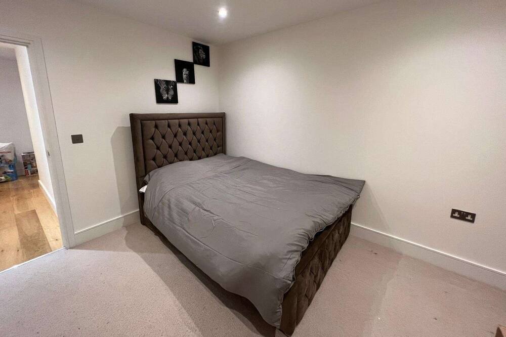 Photo of Bedroom in Erith