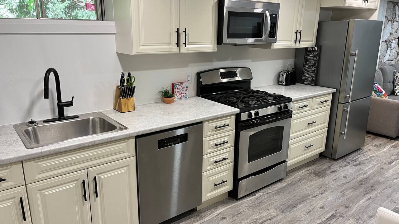 Photo of Kitchen in Hespeler