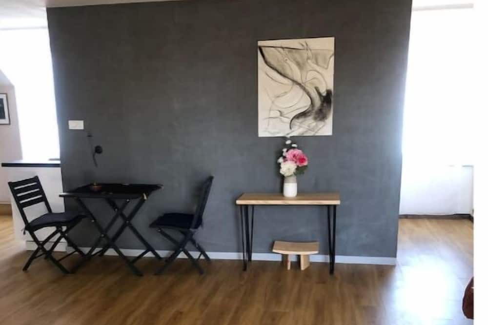 Photo of Others in Saint-Grave