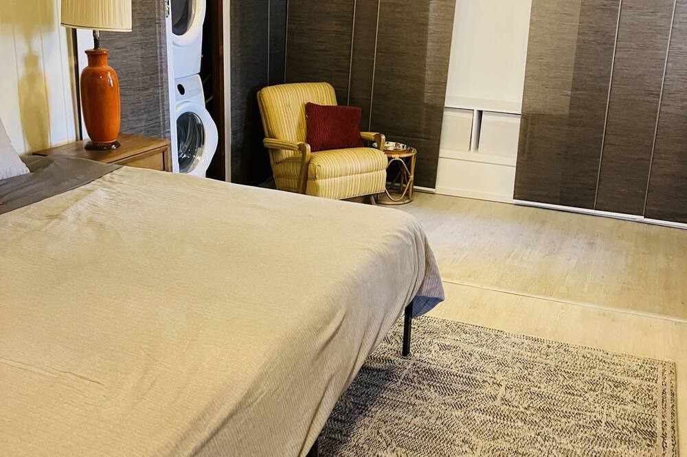 Photo of Bedroom in Aspen Park
