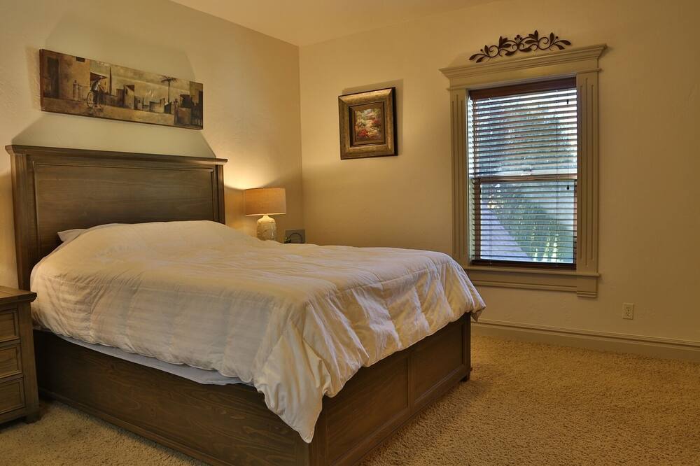 Photo of Others in Ada County