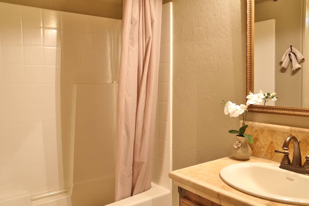 Photo of Bathroom in Ada County