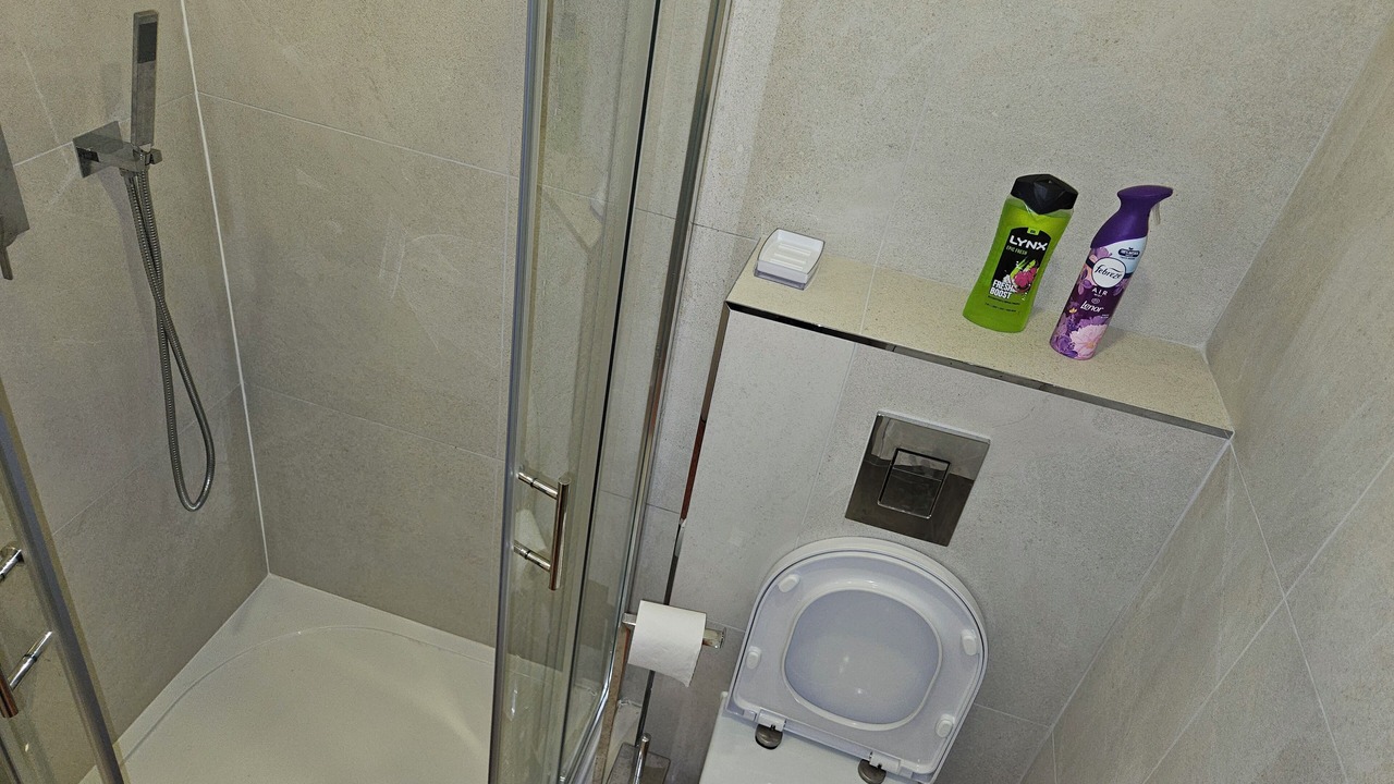 Photo of Bathroom in Kidbrooke with Hornfair