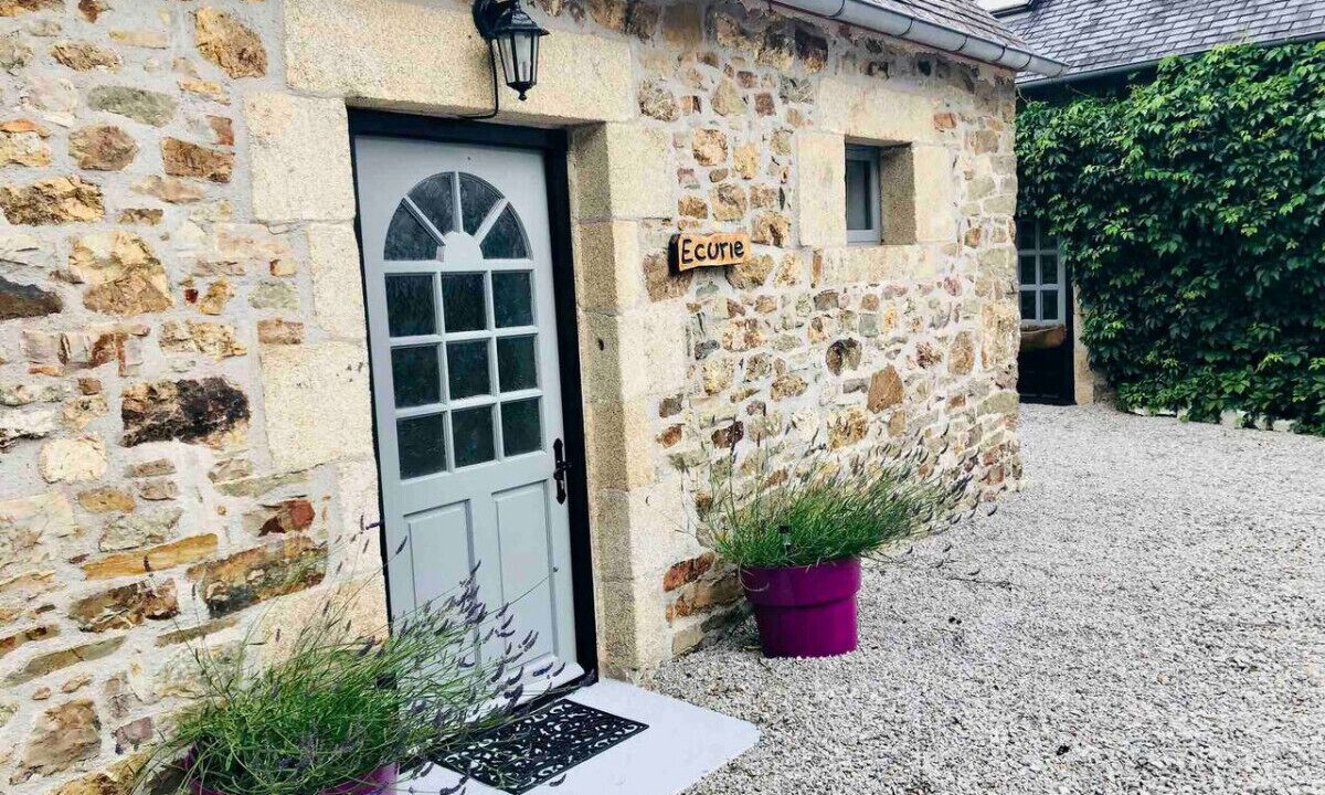 Photo of Outdoor in Argol