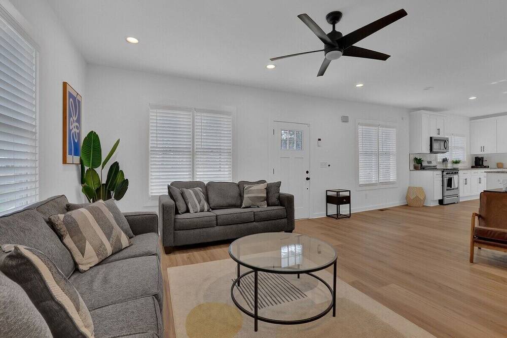 Photo of Bedroom in Collier Heights