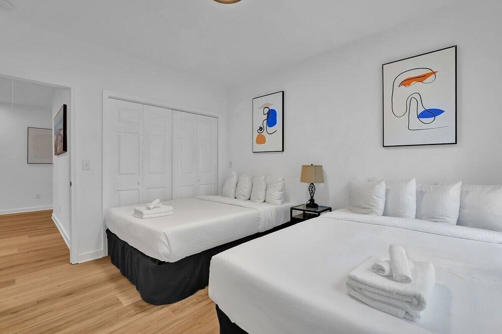 Photo of Bedroom in Collier Heights