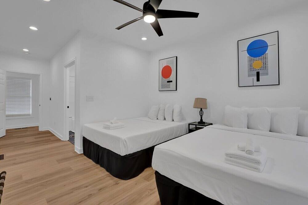 Photo of Bedroom in Collier Heights