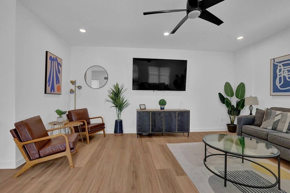 Photo of Bedroom in Collier Heights