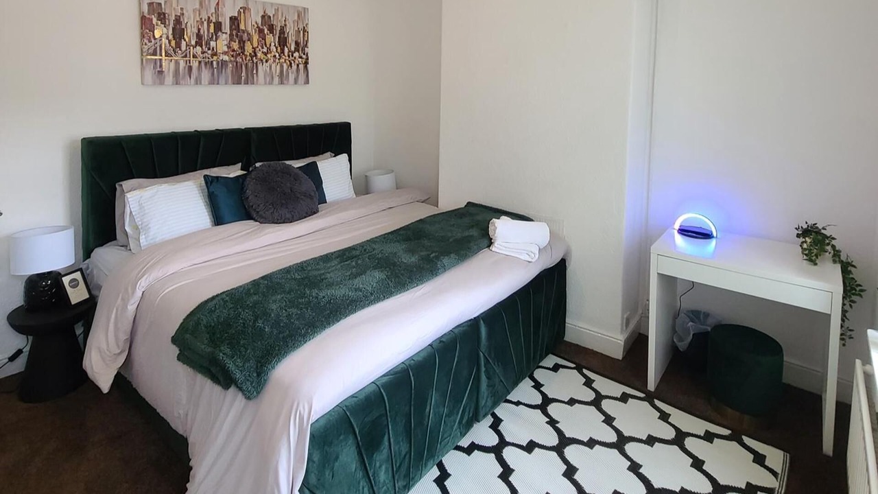 Photo of Others in Manchester