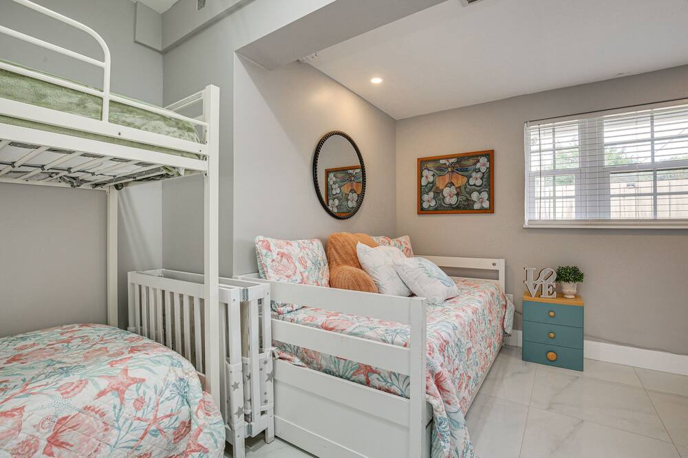 Photo of Bedroom in Edgewood