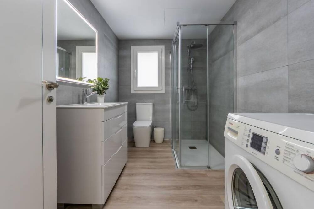Photo of Bathroom in Torredembarra