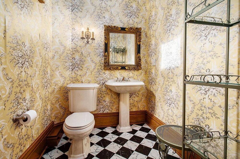 Photo of Bathroom in Manistee