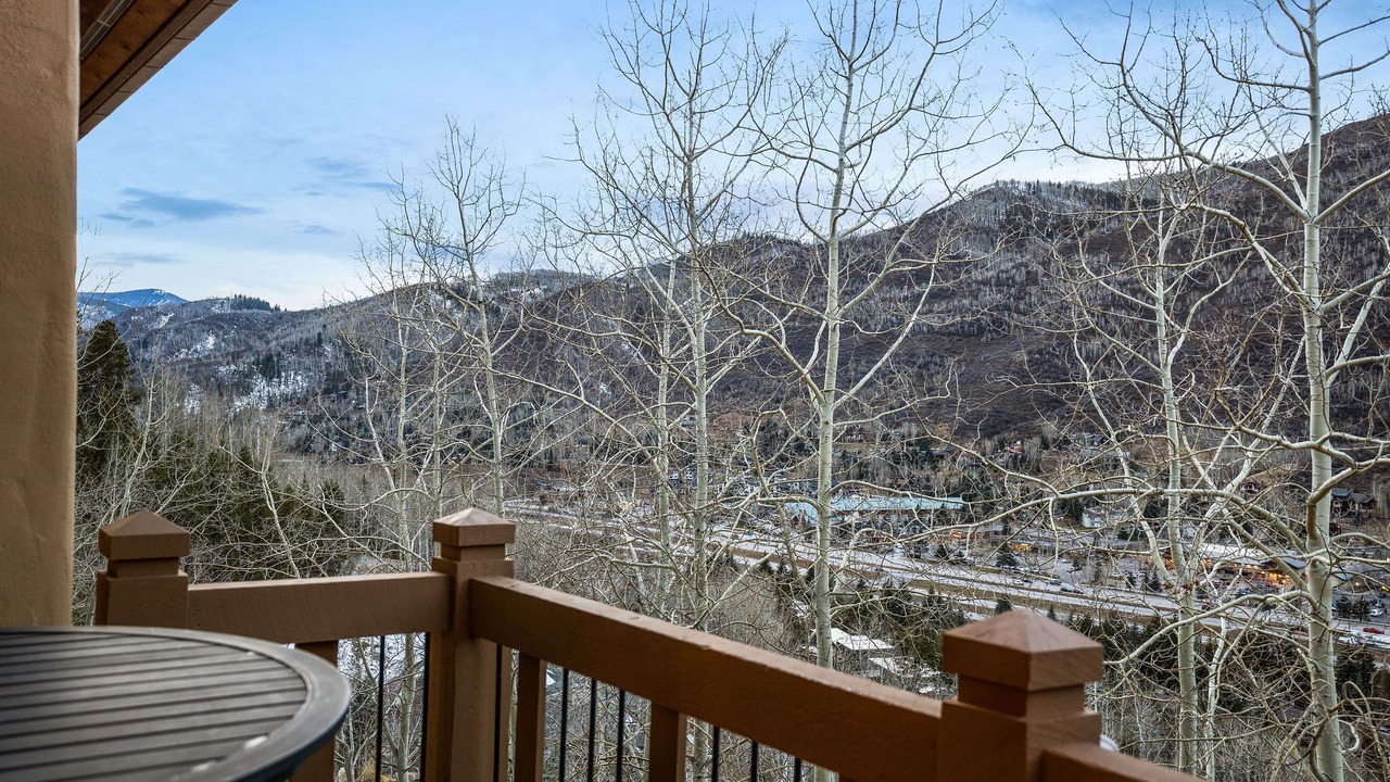Photo of Outdoor in Highland Meadows