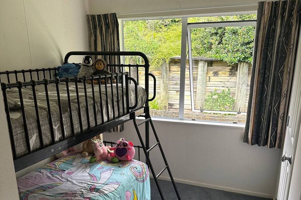 Photo of Bedroom in Whakatiwai