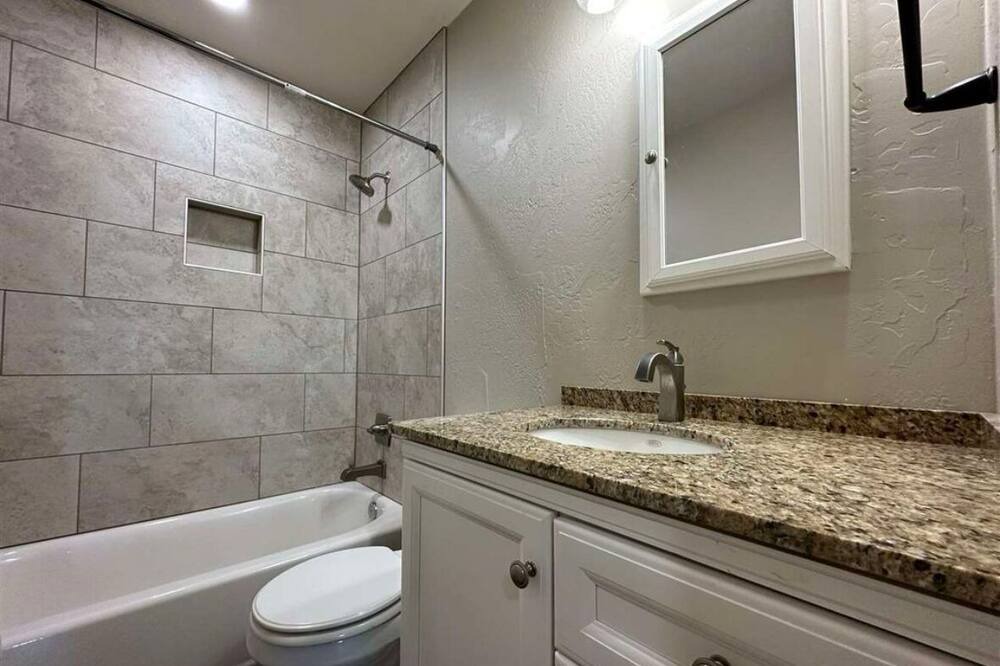 Photo of Bathroom in Ponca City