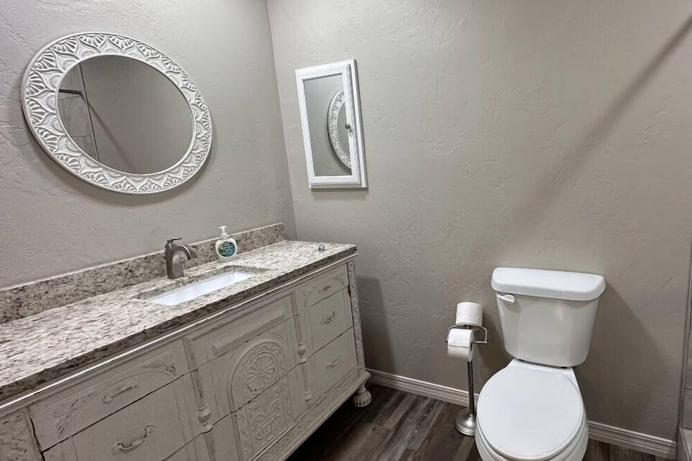 Photo of Bathroom in Ponca City