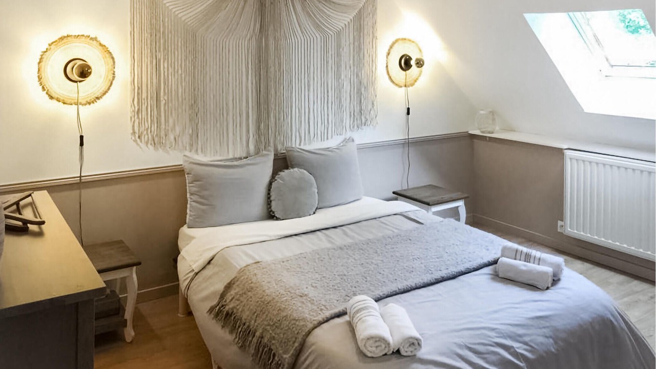 Photo of Others in Servon